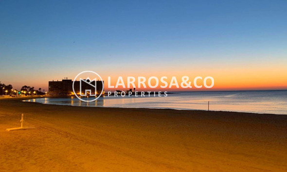 Herverkoop - Apartment - Torrevieja - Los Locos Beach