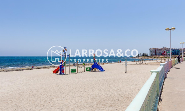 Resale - Apartment - Torrevieja - Los Locos Beach