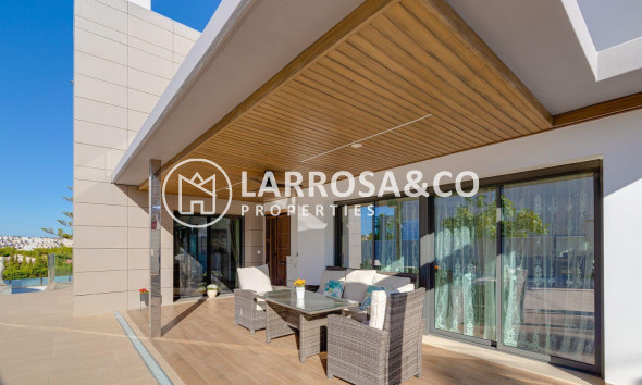 Resale - Detached House/Villa - Torrevieja - Costa Blanca