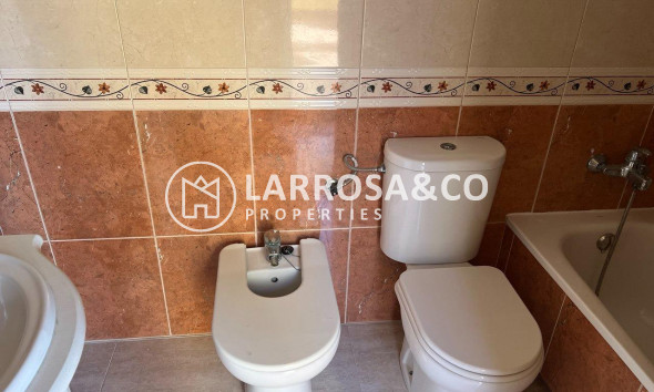 Reventa - Atico - Guardamar del Segura - puerto deportivo