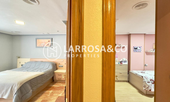 Вторичный рынок - Квартира - Торревьеха - torrevieja