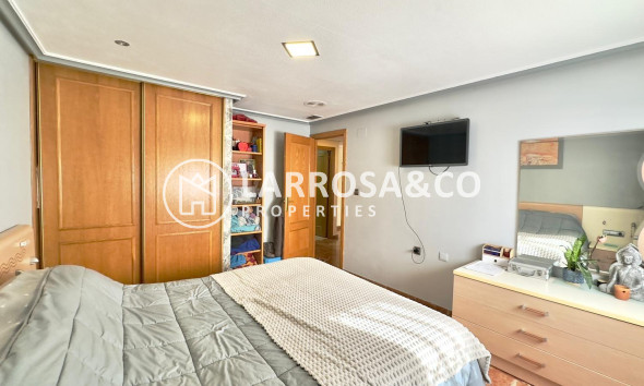 Вторичный рынок - Квартира - Торревьеха - torrevieja