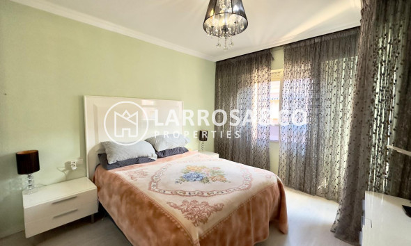 A Vendre - Apartment - Torrevieja - Centro