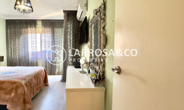 A Vendre - Apartment - Torrevieja - Centro