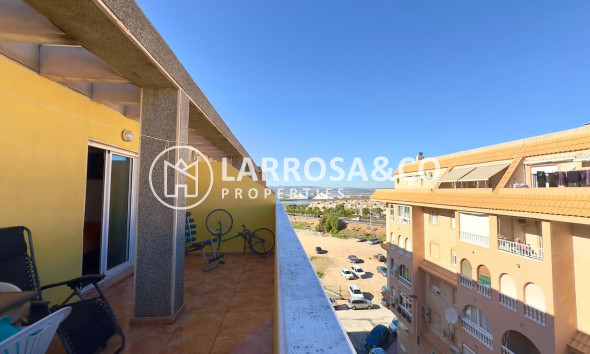 Reventa - Atico - Torrevieja - Parque de las Naciones