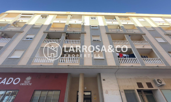 Reventa - Atico - Torrevieja - Parque de las Naciones