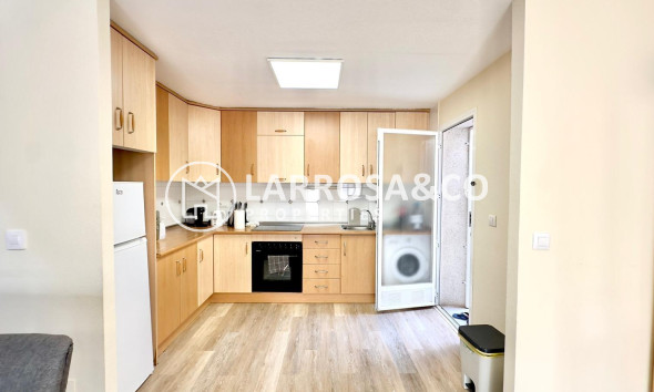 Resale - Bungalow - Torrevieja - Torreblanca