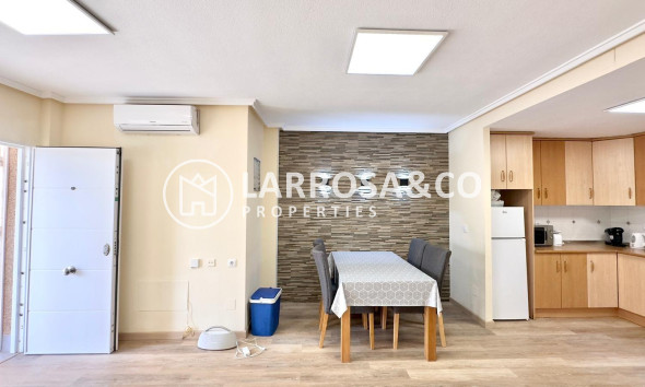 Resale - Bungalow - Torrevieja - Torreblanca