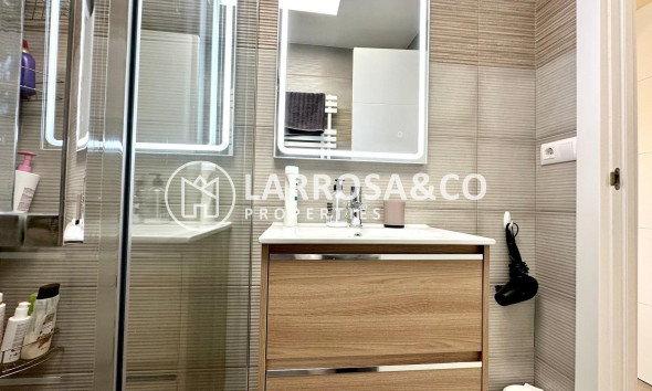 Resale - Bungalow - Torrevieja - Torreblanca