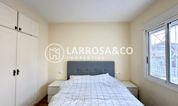 Resale - Bungalow - Torrevieja - Torreblanca