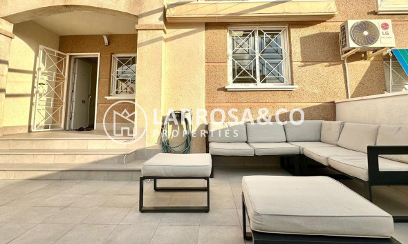 Resale - Bungalow - Torrevieja - Torreblanca