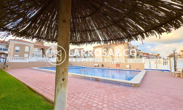 Resale - Bungalow - Torrevieja - Torreblanca