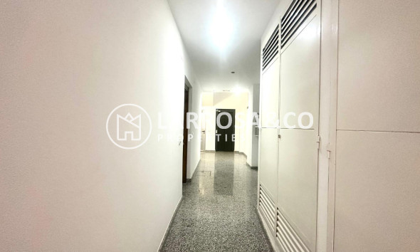 Resale - Apartment - Torrevieja - La Mata