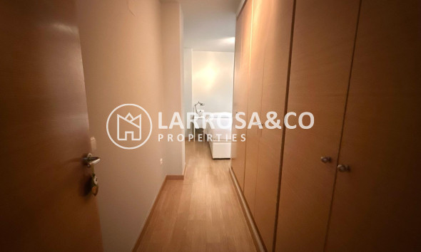 Resale - Apartment - Torrevieja - La Mata