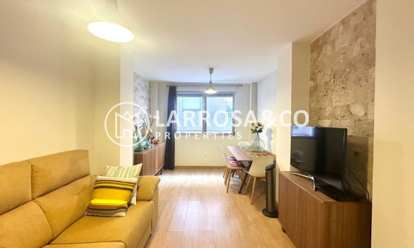 Resale - Apartment - Torrevieja - La Mata