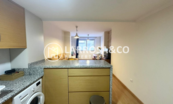 Resale - Apartment - Torrevieja - La Mata