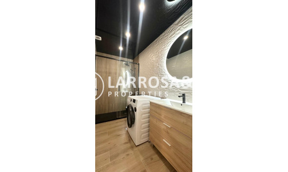 Reventa - Apartamento - Torrevieja - Centro