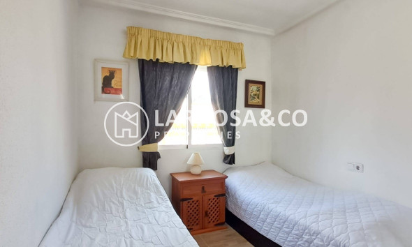 Herverkoop - Apartment - Torrevieja - Parque Acuático - Sector 25