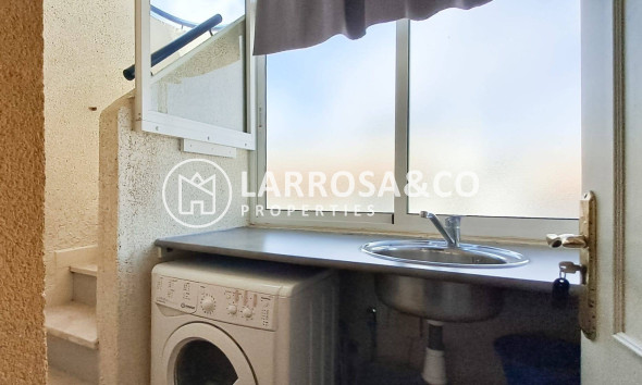 Herverkoop - Apartment - Torrevieja - Parque Acuático - Sector 25