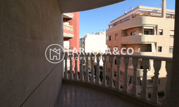 Reventa - Apartamento - Torrevieja - Centro