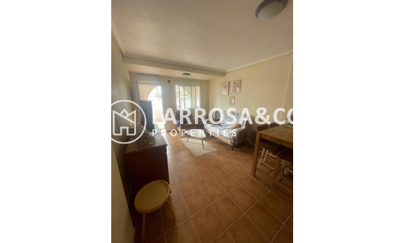 Resale - Semi Detached - Torrevieja - Aguas Nuevas