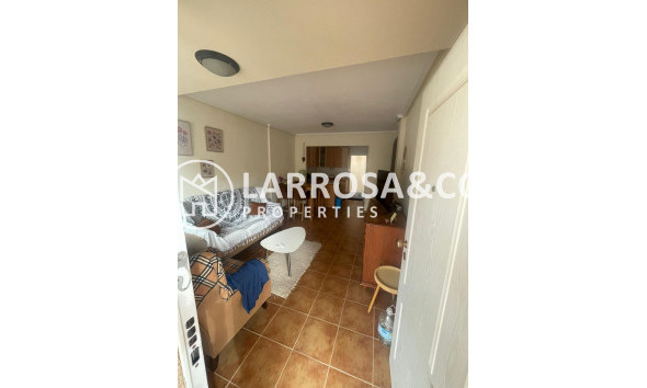 Resale - Semi Detached - Torrevieja - Aguas Nuevas