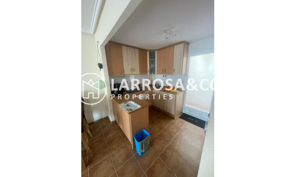 Resale - Semi Detached - Torrevieja - Aguas Nuevas