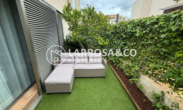 A Vendre - Semi-detached house - Torrevieja - Punta Prima