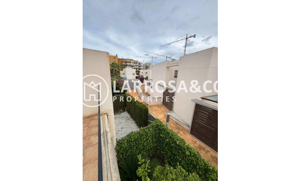 A Vendre - Semi-detached house - Torrevieja - Punta Prima
