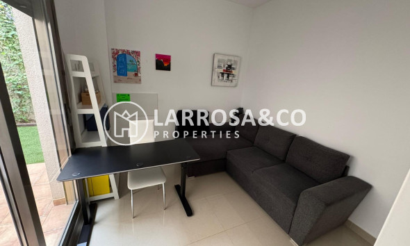 A Vendre - Semi-detached house - Torrevieja - Punta Prima