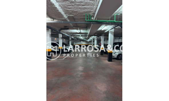 A Vendre - Semi-detached house - Torrevieja - Punta Prima