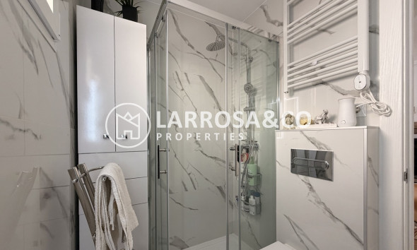 Вторичный рынок - Квартира - Торревьеха - Urb. Calas Blancas III