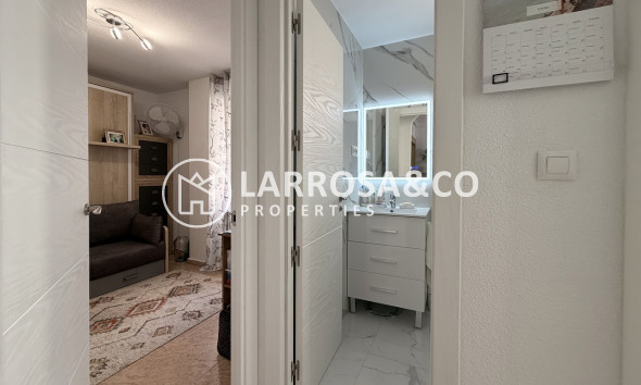 Вторичный рынок - Квартира - Торревьеха - Urb. Calas Blancas III