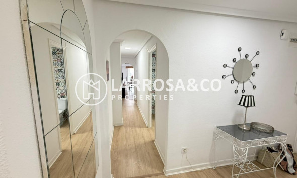 Reventa - Apartamento - Torrevieja - Playa del cura