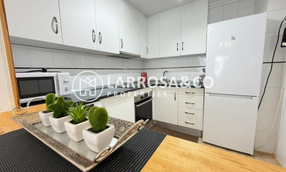 Reventa - Apartamento - Torrevieja - Playa del cura