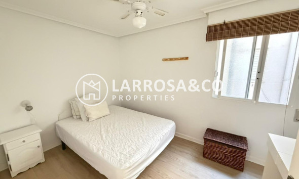 Reventa - Apartamento - Torrevieja - Playa del cura