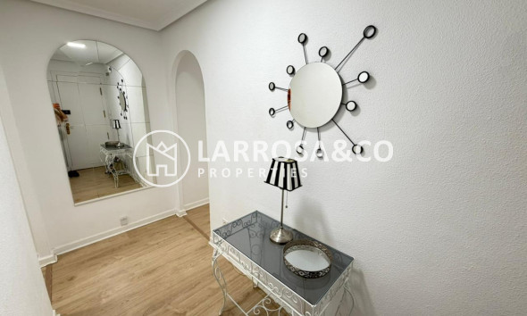 Reventa - Apartamento - Torrevieja - Playa del cura