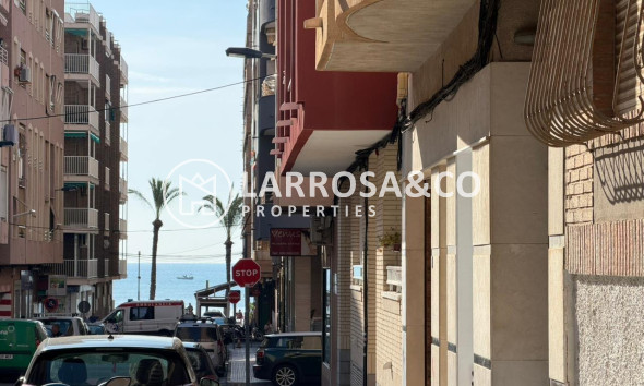Reventa - Apartamento - Torrevieja - Playa del cura