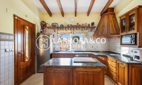 Resale - Detached House/Villa - Torrevieja - Costa Blanca