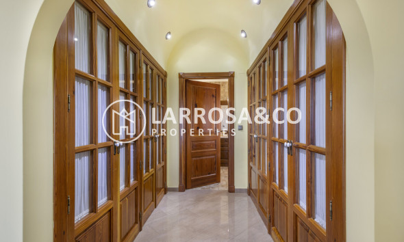 Resale - Detached House/Villa - Torrevieja - Costa Blanca