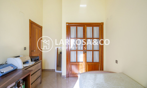 Resale - Detached House/Villa - Torrevieja - Costa Blanca