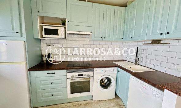 Resale - Apartment - Torrevieja - Miramar - Torre del Moro