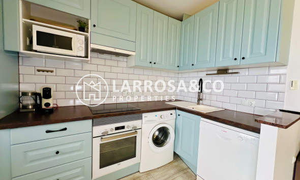 Resale - Apartment - Torrevieja - Miramar - Torre del Moro