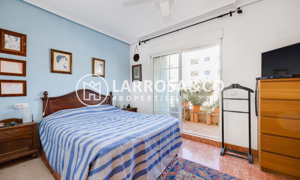 Herverkoop - Villa - Orihuela costa - Costa Blanca