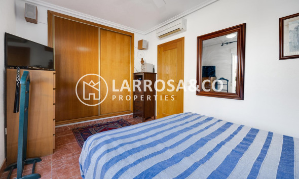 Herverkoop - Villa - Orihuela costa - Costa Blanca