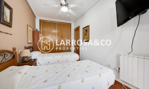 Herverkoop - Villa - Orihuela costa - Costa Blanca