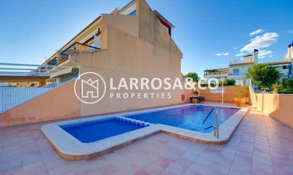 Herverkoop - Villa - Orihuela costa - Costa Blanca