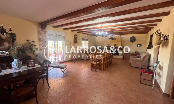 Вторичный рынок - Finca - Daya Nueva - La Bodega