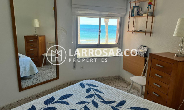 Reventa - Apartamento - Torrevieja - Playa del cura