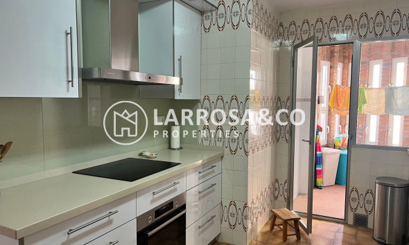 Reventa - Apartamento - Torrevieja - Playa del cura